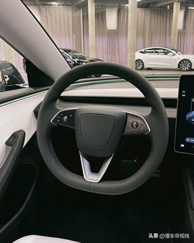 新车 | 25.99万元起，新款特斯拉Model 3上市，重新设计，舒适性提升