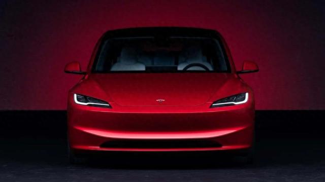 新款特斯拉Model 3上市！还涨价了？