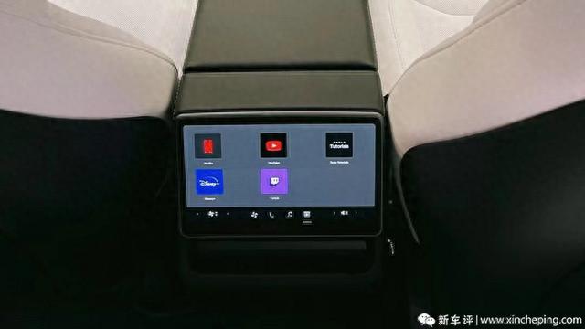 说好的20万呢？713km续航，新款特斯拉Model 3售25.99万