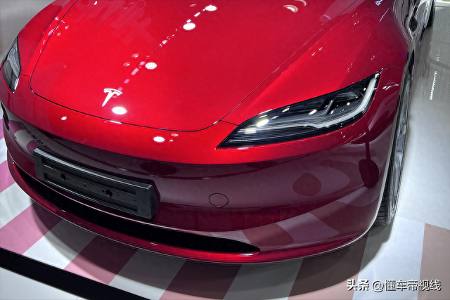 新车 | 售价25.99万元起/设计调整，新款特斯拉Model 3抢先实拍