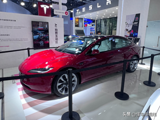 新车 | 售价25.99万元起/设计调整，新款特斯拉Model 3抢先实拍
