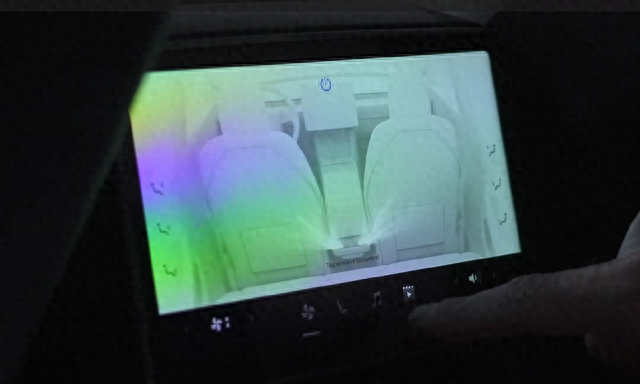 低配涨价，高配降价，全新特斯拉Model 3，现在买还是等降价？