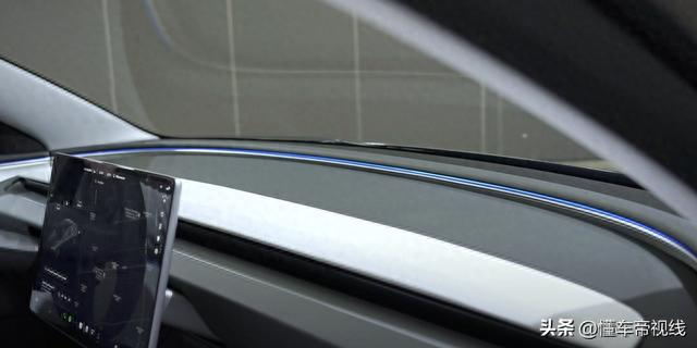 新车 | 新款特斯拉Model 3改进舒适表现，提供双层玻璃、座椅通风