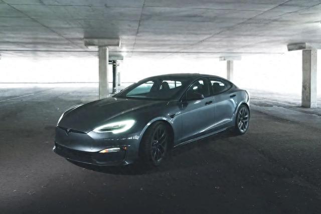 新款特斯拉Model 3，越涨价卖得越好？