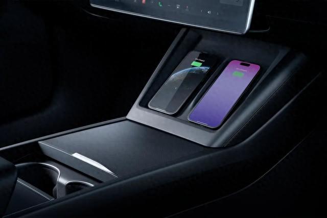 新款特斯拉Model 3，越涨价卖得越好？