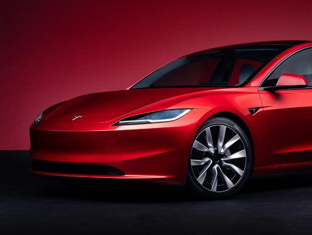 特斯拉Model3焕新版25.99万起！Model Y焕新版也不远了？