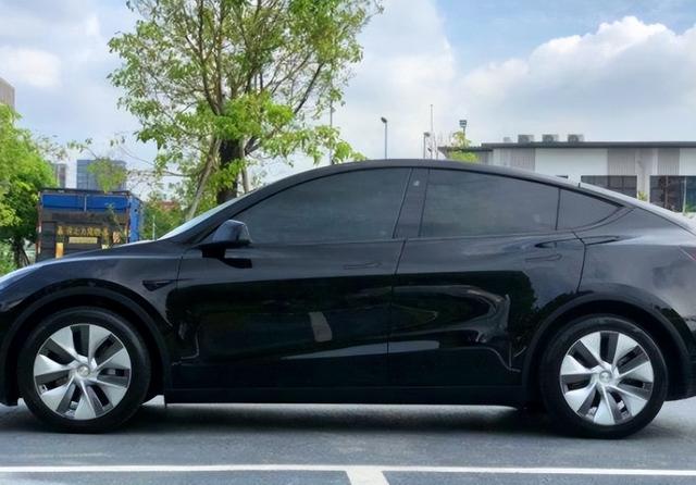特斯拉Model Y，一辆我心有所属的电车