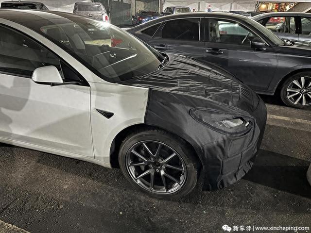 续航和动力提升，或配4680电池？新款特斯拉Model 3路试