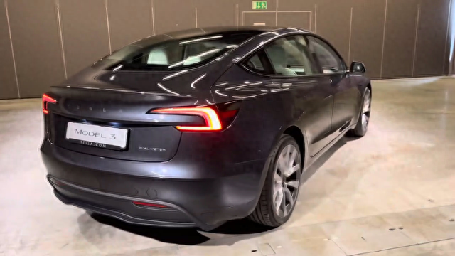 好消息，新款特斯拉Model3来了！坏消息，价格比老款贵了近3万！