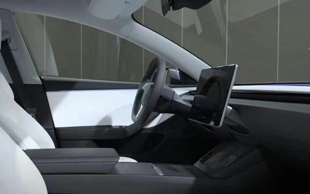 新款Model 3预售25.99万起，颜值提升档位调到中控屏