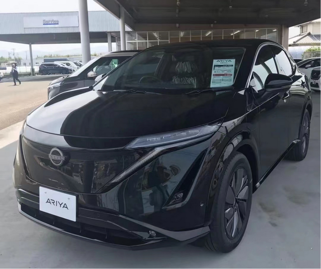 下挡ID.4上战Model Y？日产Ariya初体验：还是那个“大沙发”？