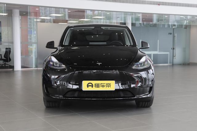 都是三十万级高端豪华电动SUV，特斯拉Model Y与宝马iX3怎么选？