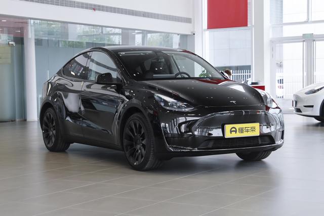 都是三十万级高端豪华电动SUV，特斯拉Model Y与宝马iX3怎么选？
