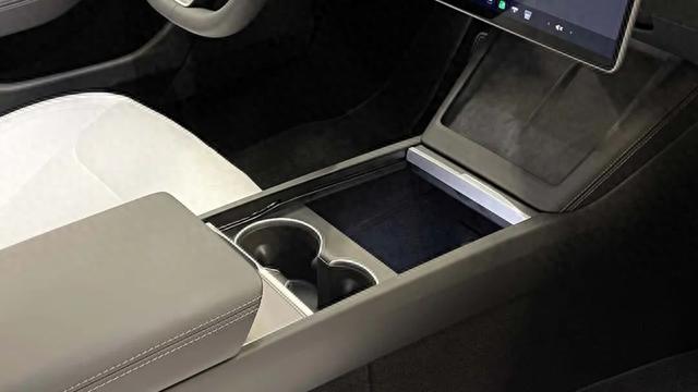 25.99万起，新款特斯拉Model 3变化都在这里了！