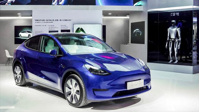 测试特斯拉Model Y：只有加速快但通过性不行，舒适性垫底！