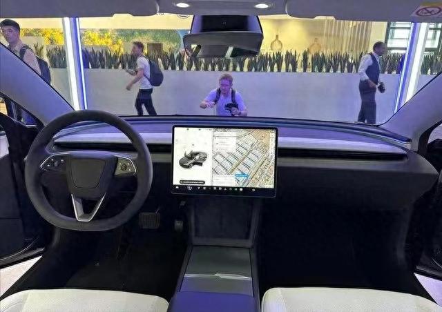 2023慕尼黑车展：全新Model 3登场，内饰升级，值不值得买？