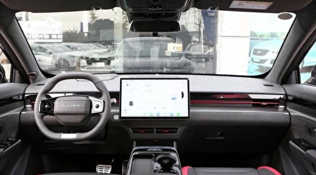 新款 Model 3，换挡反人类？