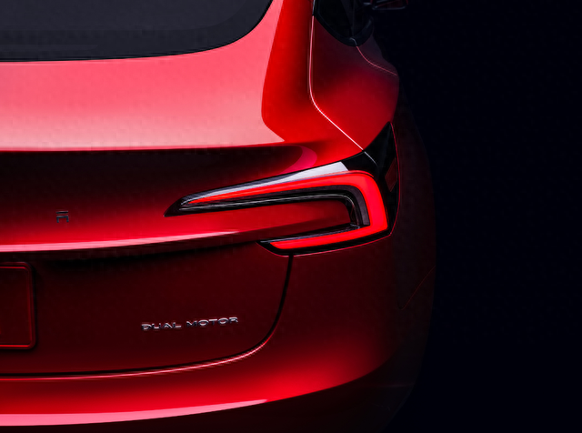 新款Model 3来袭，涨价2.8万，增加音响+氛围灯，还能大卖吗？