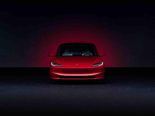 Model 3焕新版太贵？那是你真不懂技术稀缺性