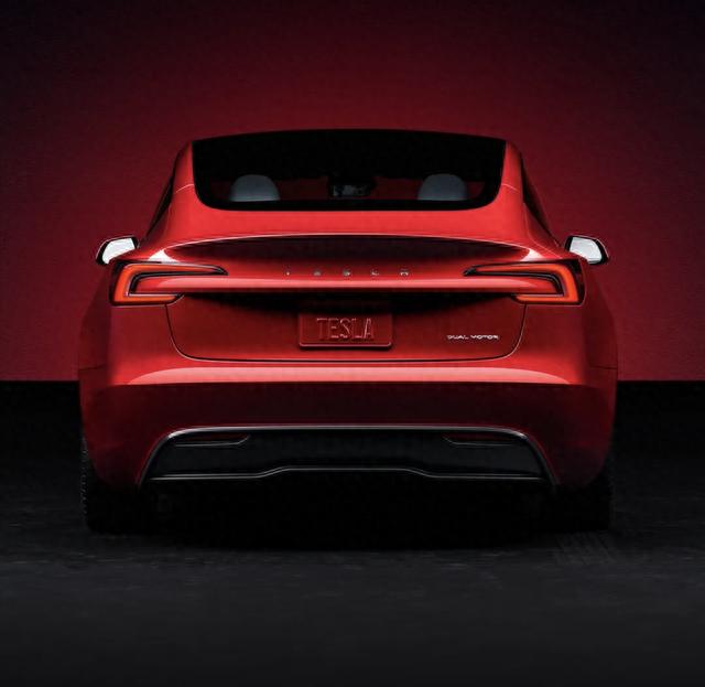 新款Model 3来了！25.99万元起，配远端气囊，依旧没有仪表