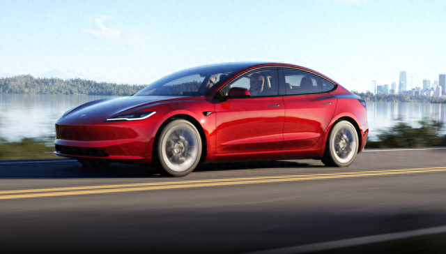 惊喜不大价格高，特斯拉新款Model 3消费者还买账么？