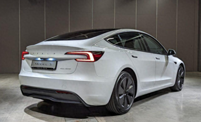 都以为特斯拉新Model 3要降价，它却涨价了