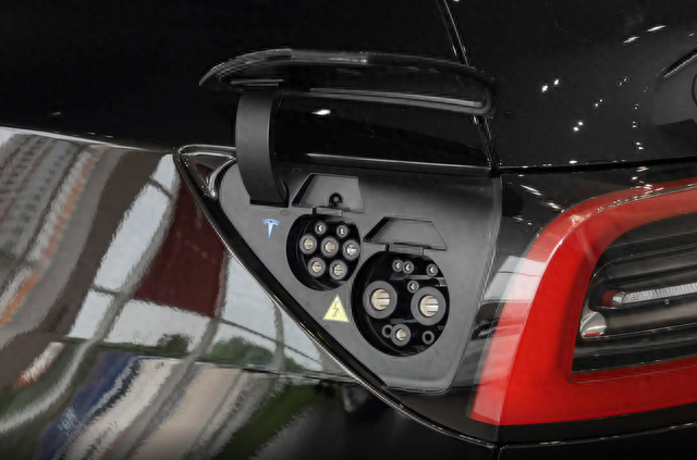 预算30万左右买纯电SUV，特斯拉Model Y真是绕不开的选择？