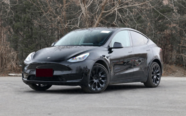 Model Y又有对手了？智己LS6订单破13000台，将于10月上市并交付