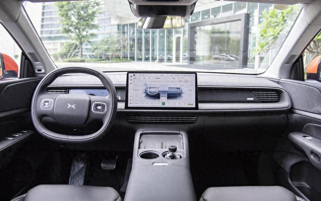 Model Y又有对手了？智己LS6订单破13000台，将于10月上市并交付