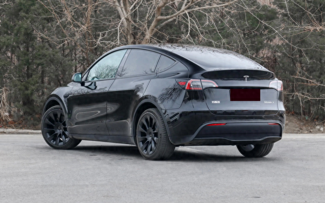 Model Y又有对手了？智己LS6订单破13000台，将于10月上市并交付