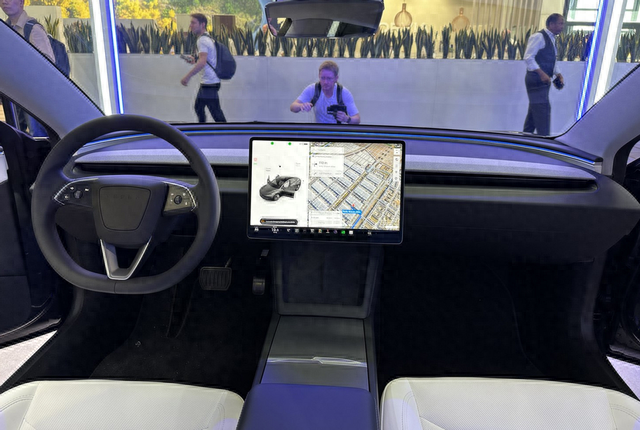 新款特斯拉Model 3让老车主兴奋不？新势力车企竞争如何？