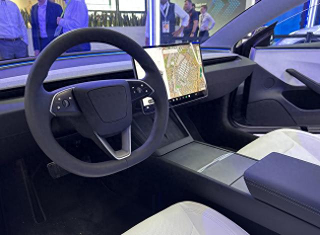 新款特斯拉Model 3让老车主兴奋不？新势力车企竞争如何？