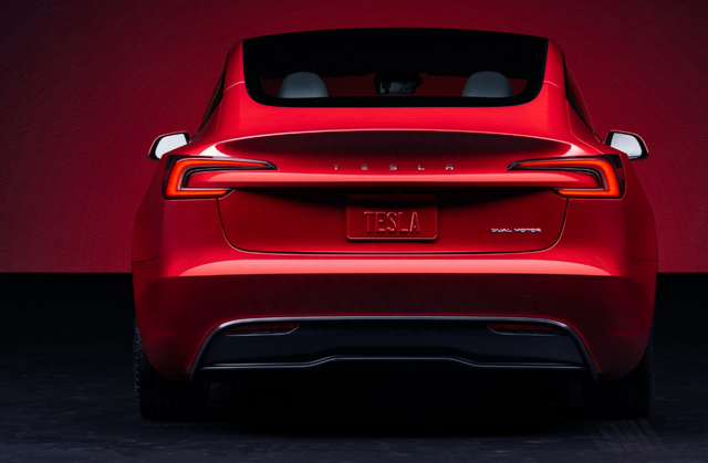 25.99万起！特斯拉新款Model3突然上市！值得入手吗？