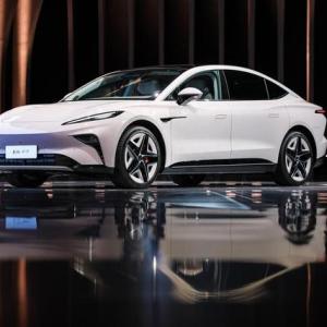 优惠更大，品质更高，飞凡F7比新Model 3更值得选