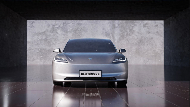 新款Model 3新奇设计惹争议，长按P挡还能紧急停车吗？