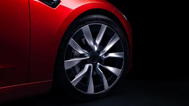 上涨3万元，25.99万元起售！新款特斯拉Model 3的优势还有哪些？