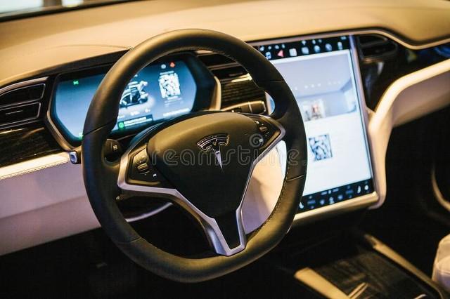 2023款特斯拉Model 3亮相：价格上涨、外观锐利、续航里程提升