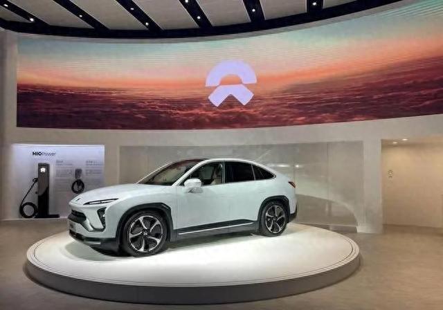 毫无征兆 特斯拉Model 3Model Y又降价了 国产新能源怎么办？