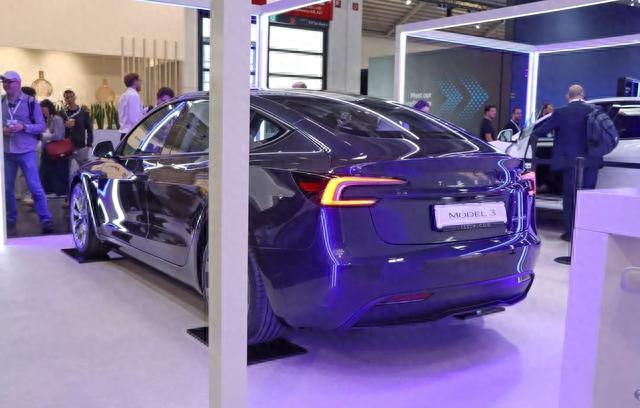 2023慕尼黑车展 | 实拍特斯拉新Model 3，看看有哪些变化？