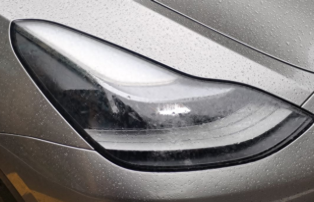 潮流时尚，还得是特斯拉Model Y