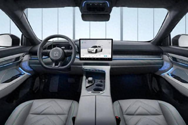 新款Model 3出尽风头？这四款国产车能和它一战