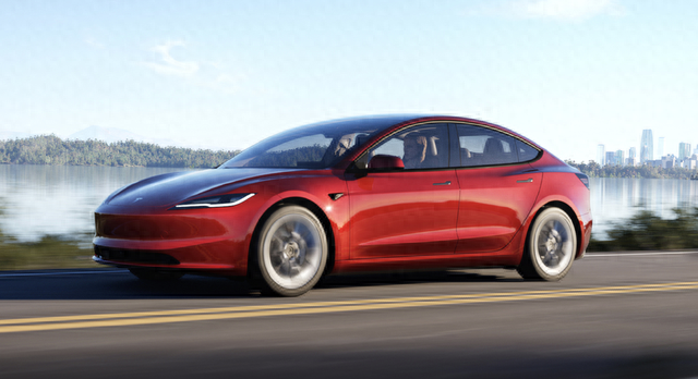 特斯拉新款 Model 3发布，价格超市场预期｜钛度车库