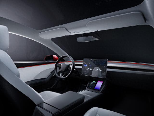25.99万起，价格不降反涨，突如其来的Model 3焕新版实力几何？