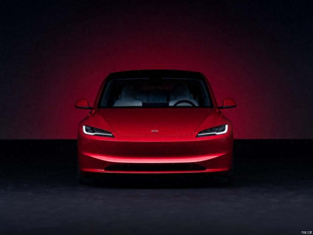 25.99万起，价格不降反涨，突如其来的Model 3焕新版实力几何？