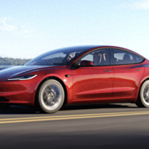 特斯拉Model 3迭代，售价高2.8万，配置是否配得上涨价？