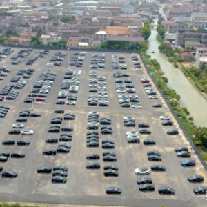 关注 | 特斯拉上海工厂航拍曝光：首批国产新款Model 3即将出口欧洲 ...