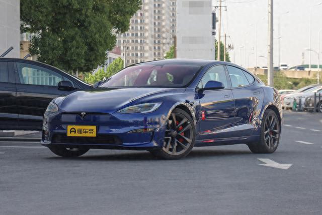 老车主亏掉一台model 3，特斯拉下调Model S/X售价引不满