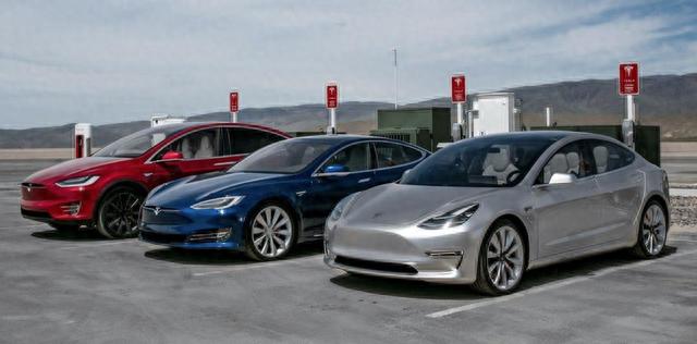 特斯拉Model S/X大幅降价，老车主发布联合声明维权，提出四点诉求