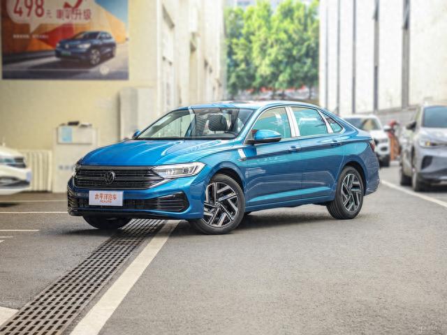 8月轿车销量榜解析 比亚迪成最大赢家 合资品牌不行了？