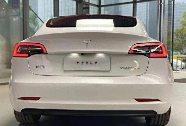 特斯拉新款Model 3曝光成本预计再降14%，留给国产车的时间不多了